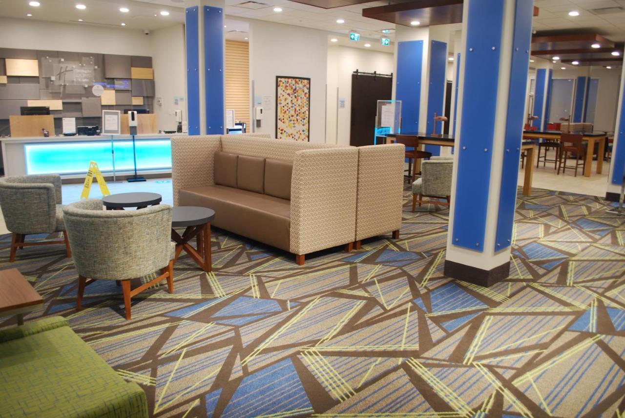 Holiday Inn Express & Suites Edmonton N - St Albert By Ihg Saint Albert Екстер'єр фото