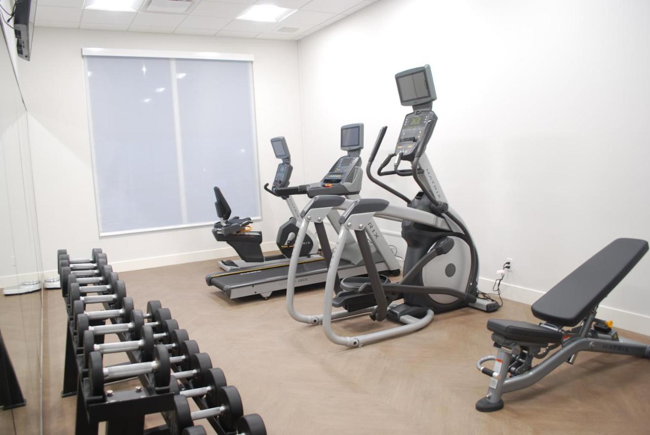 Holiday Inn Express & Suites Edmonton N - St Albert By Ihg Saint Albert Екстер'єр фото