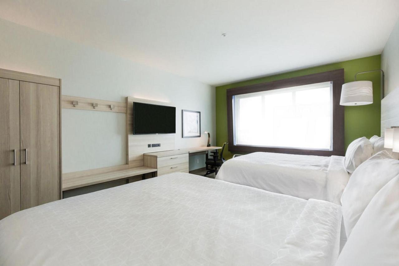 Holiday Inn Express & Suites Edmonton N - St Albert By Ihg Saint Albert Екстер'єр фото